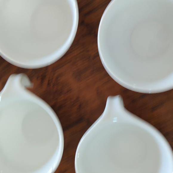 Corelle Spring Blossom Crazy Daisy Coffee Cups Hook Handle (7 cups, 10 saucers) - Picture 4 of 7